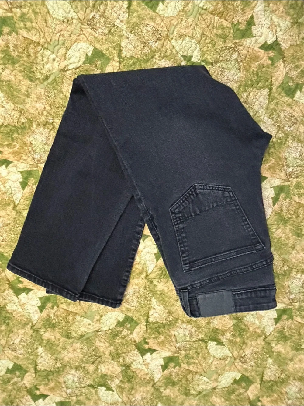 Aeropostale Men’s Charcoal Slim Jeans
